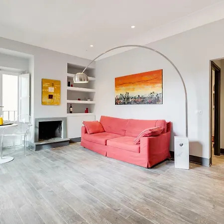 Trevi Area Penthouse *