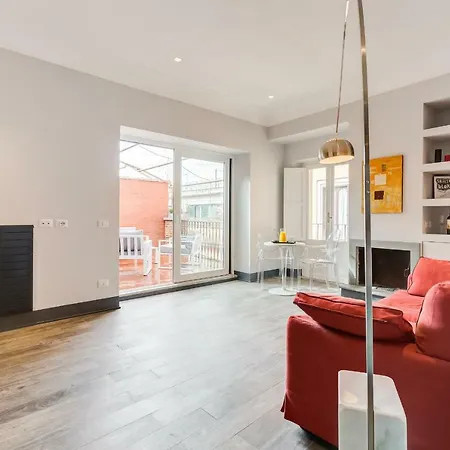 Trevi Area Penthouse Апартаменты Рим