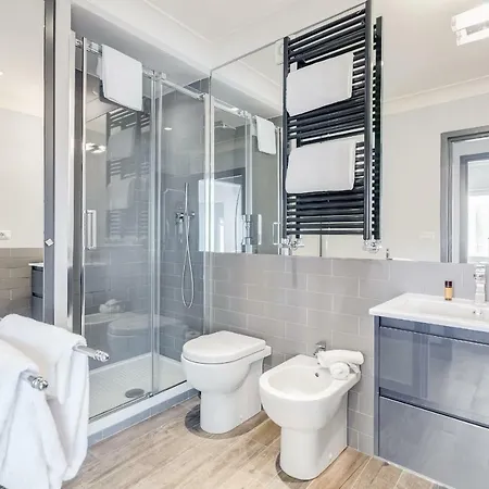 Trevi Area Penthouse Apartment